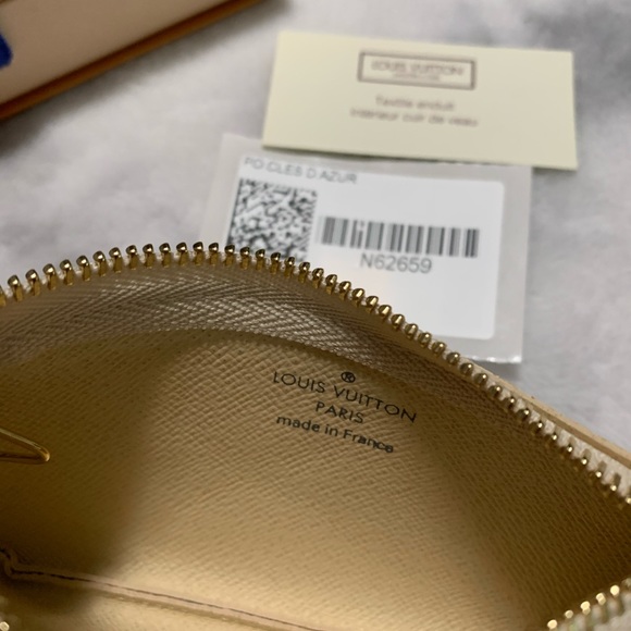 āSOLDšā Authentic Louis Vuitton Key Pouch - Picture 3 of 3